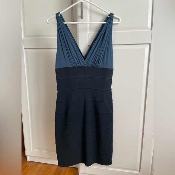 Black dress size small - Picture 1 of 4